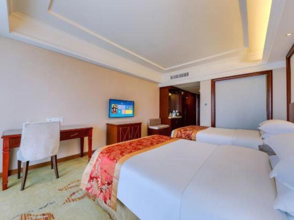 เวียนนา ฉิงหยวน ไท่เหอ แอนเชียน เคฟ ซีเนติค แอเรีย Hotel ชิงหยวน ภายนอก รูปภาพ