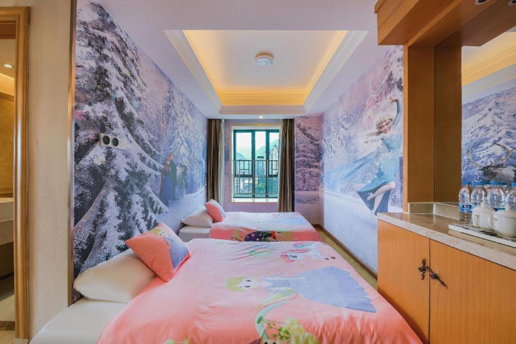 เวียนนา ฉิงหยวน ไท่เหอ แอนเชียน เคฟ ซีเนติค แอเรีย Hotel ชิงหยวน ภายนอก รูปภาพ
