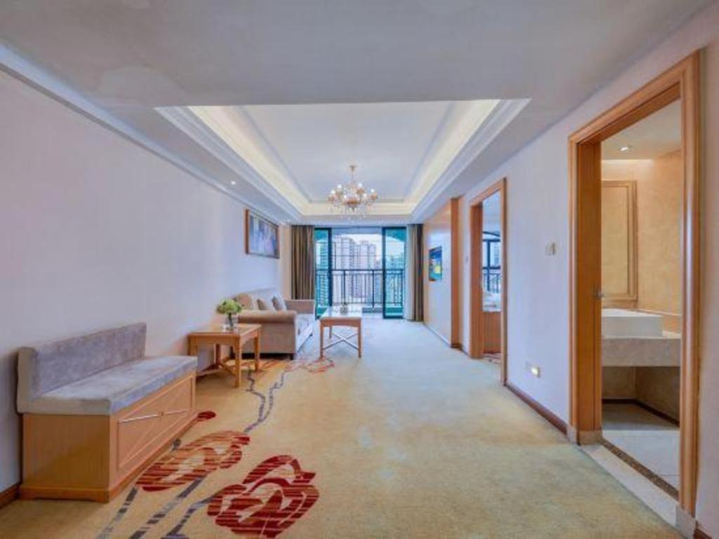 เวียนนา ฉิงหยวน ไท่เหอ แอนเชียน เคฟ ซีเนติค แอเรีย Hotel ชิงหยวน ภายนอก รูปภาพ